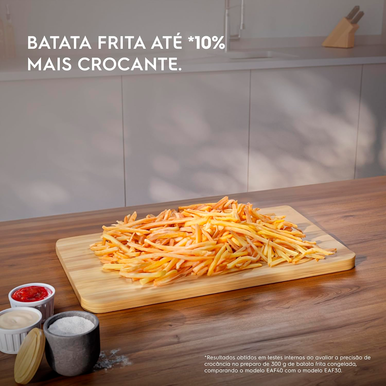 Fritadeira Elétrica Air Fryer Electrolux Eaf45 5,6L 1400w Fritadeira Elétrica Air Fryer Electrolux Eaf45 5,6L 1400w